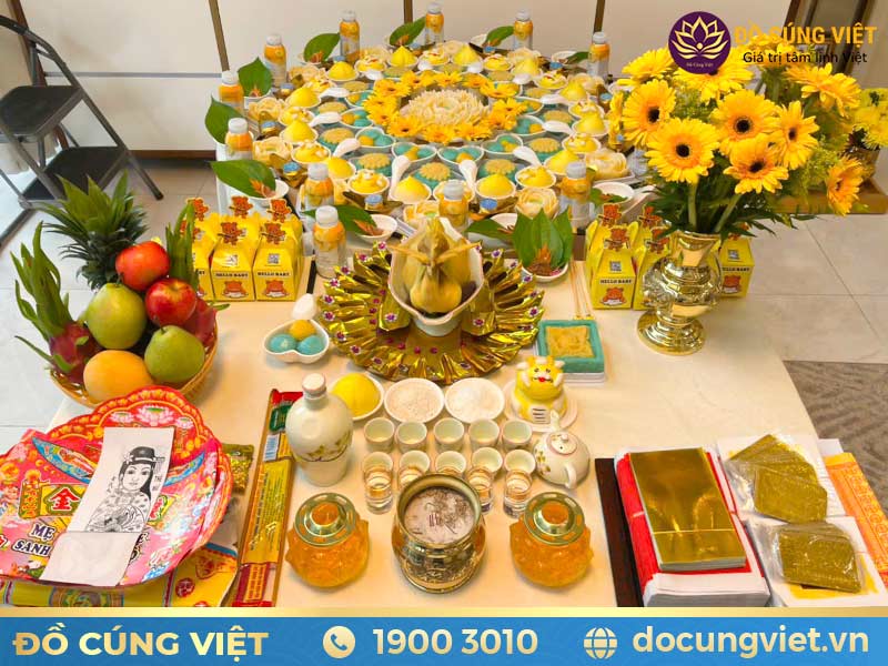 Mâm cúng bà Mụ trước khi sinh cho bé gái